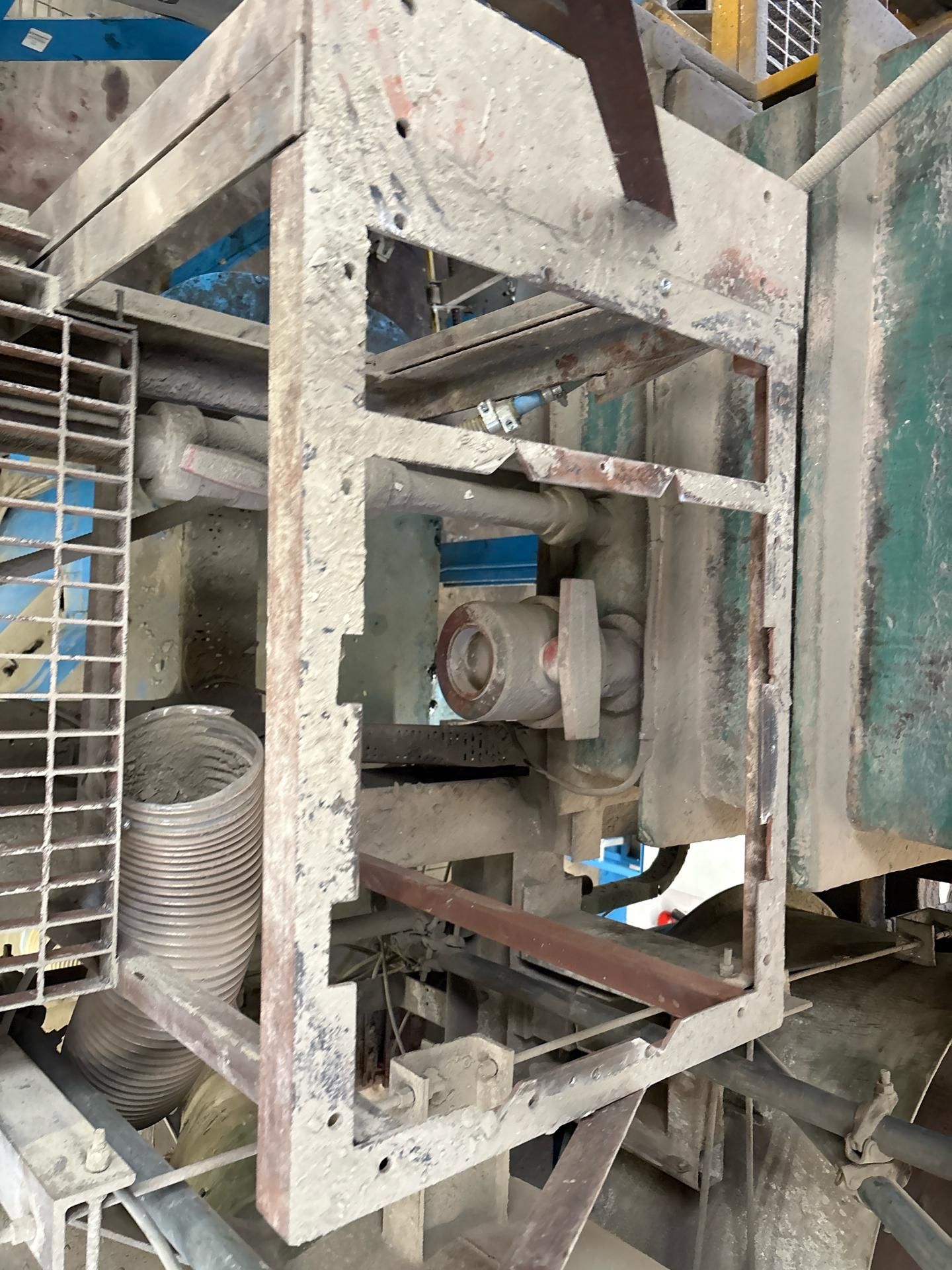 Weighfeeder and Mixer - Image 14 of 21