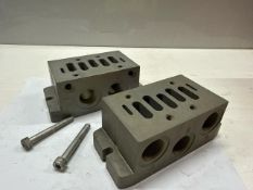 Parker Solonoid Valve Base Plate (90001876) X 2