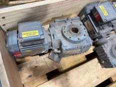 SEW SA57 Motor