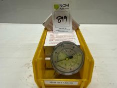 Parker Pressure Gauge X 3