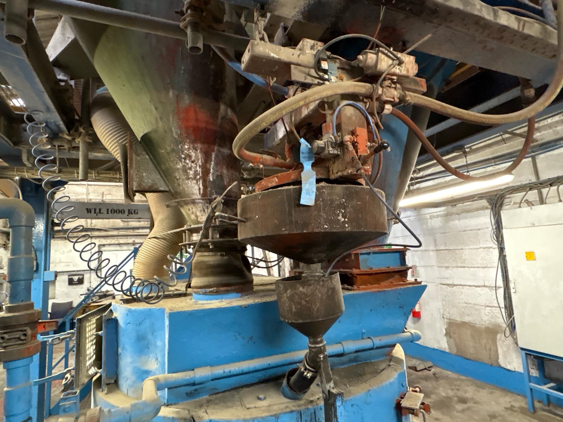 Weighfeeder and Mixer - Image 5 of 21