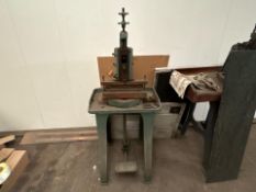 Denbigh Guillotine, No Reserve