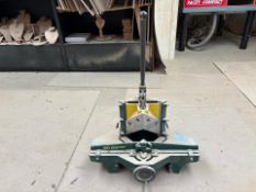 Table Top Mitre Cutter, No Reserve