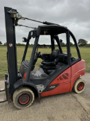 2015, LINDE - H25 Diesel Forklift Truck (triple mast - 8800 hours) LINDE Forklift Truck 2015 Cont