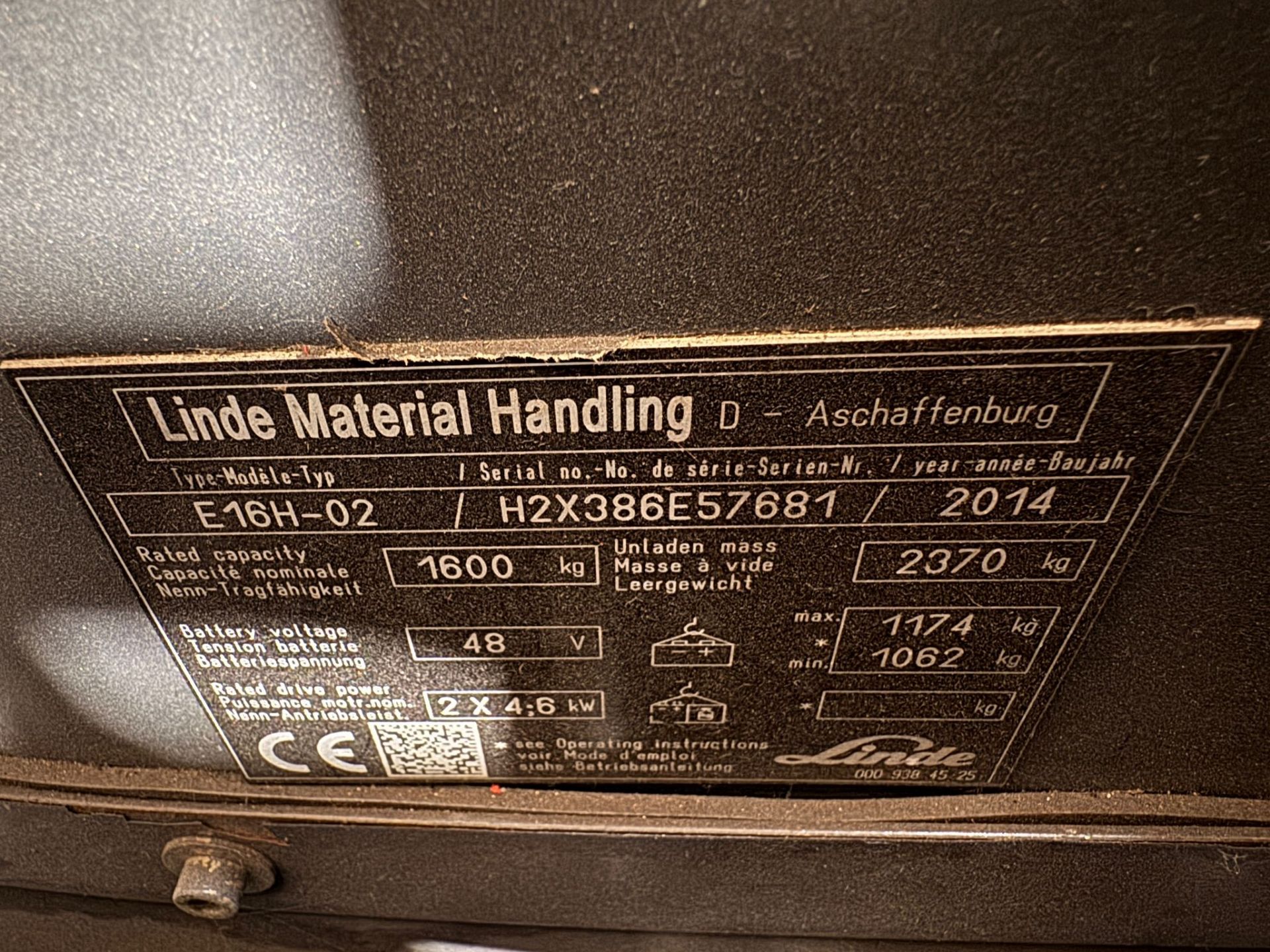 Linde Evo 1.6 Tonne Electric Forklift 4.6m container spec mast with side shift - Image 7 of 7