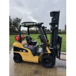 Caterpillar 2.5 Tonne Gas Forklift, Triple Mast