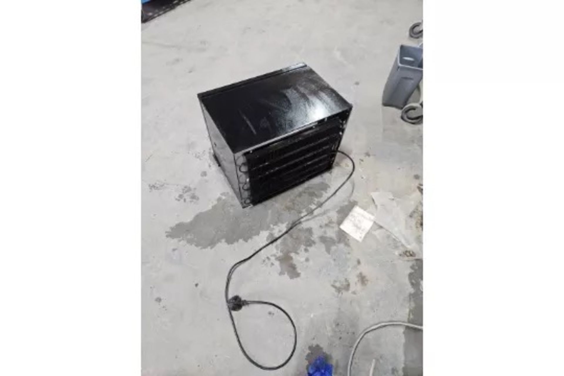 Milk Fridge - Image 2 of 6