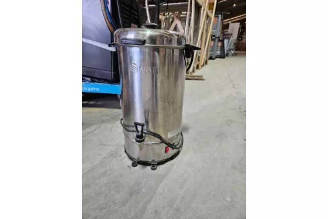 Commercial Hot Water Urn/Boiler - Image 5 of 12