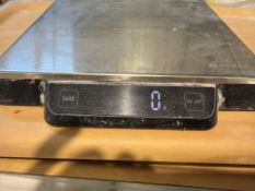 Hendi Digital Scale