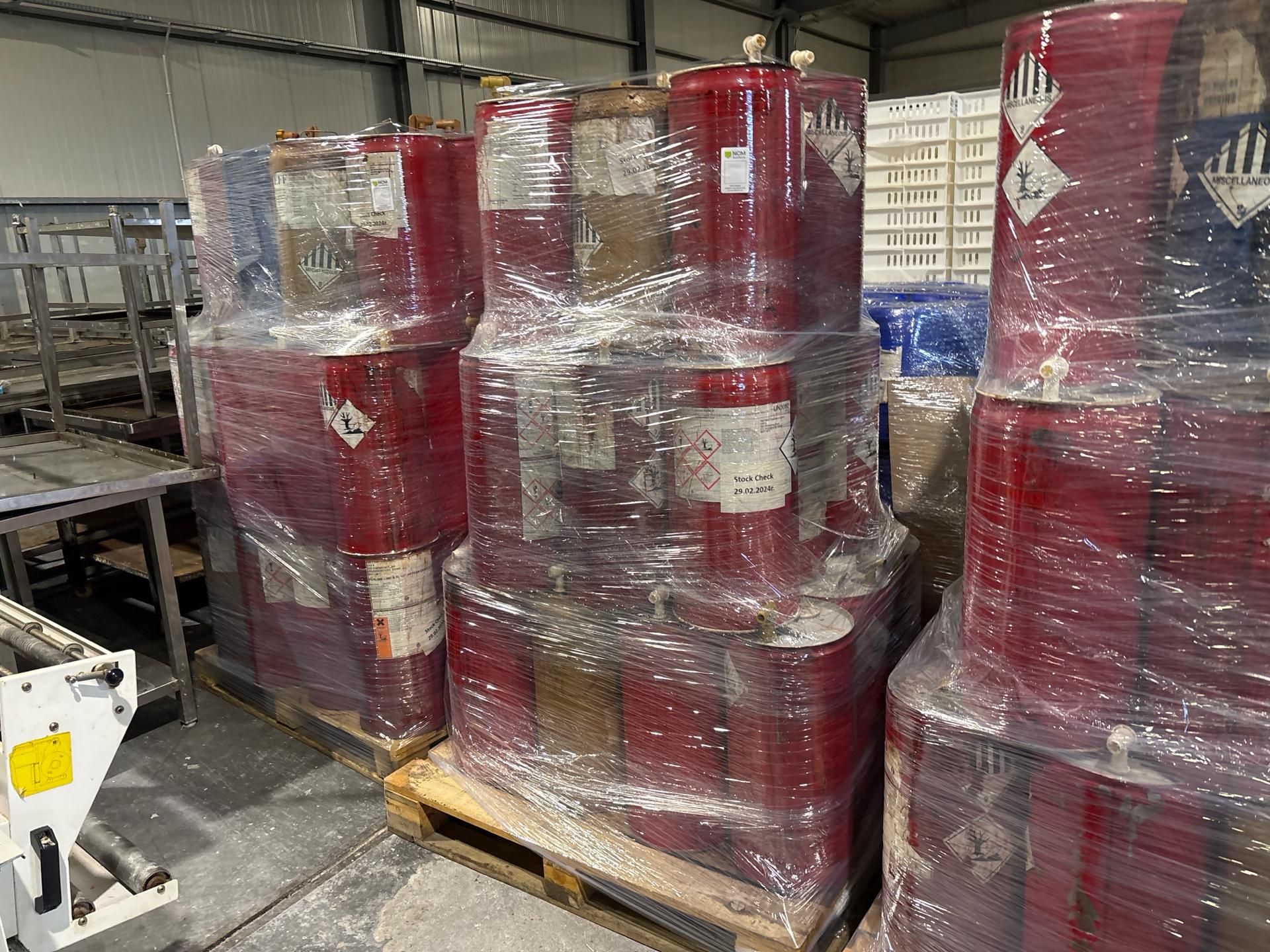 Pallet of Drums of Cosmetic Fragrances - Image 4 of 4