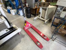 Clarke 2000kg Pallet Truck