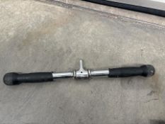 Straight Pull Down Bar, No Reserve