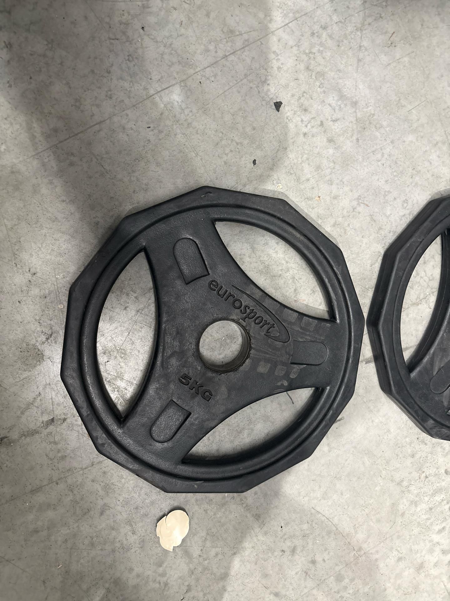 Eurosport 5kg Plates X2 - Image 3 of 3