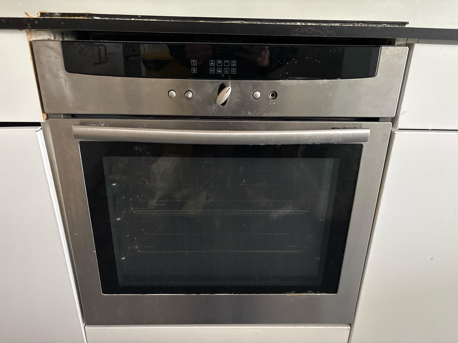 NEFF Built In Oven, No Reserve