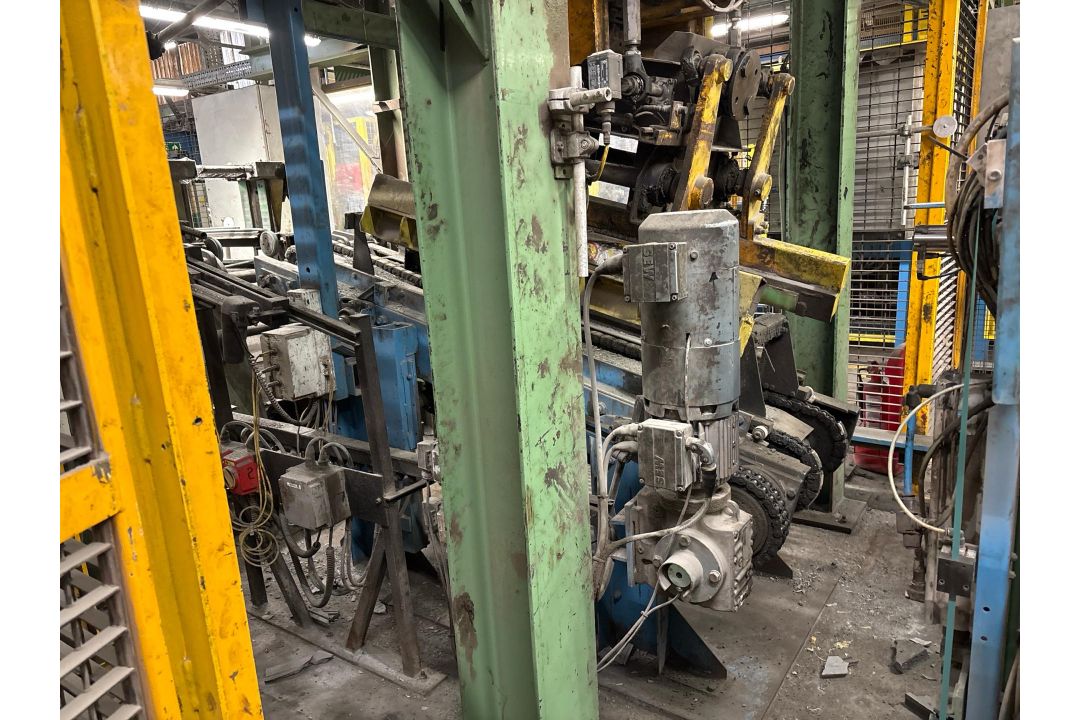 Burden Conveyor and Manipulator - Image 3 of 14