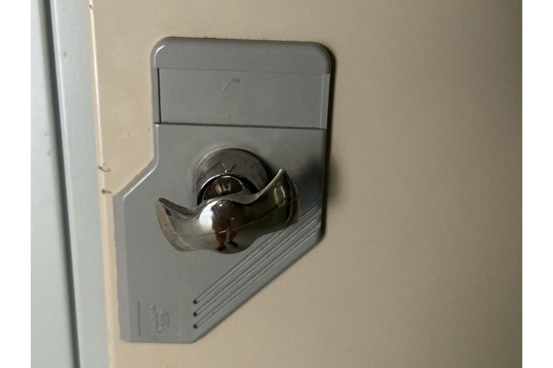 9 x Lockers - Image 4 of 4