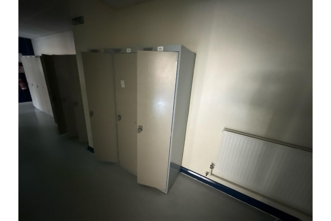 3x Lockers - Image 4 of 4