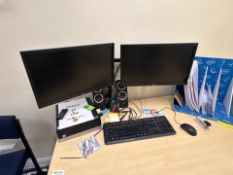 HP Desktop PC With Samsung Monitor