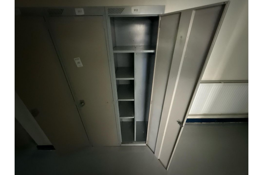 3x Lockers - Image 3 of 4