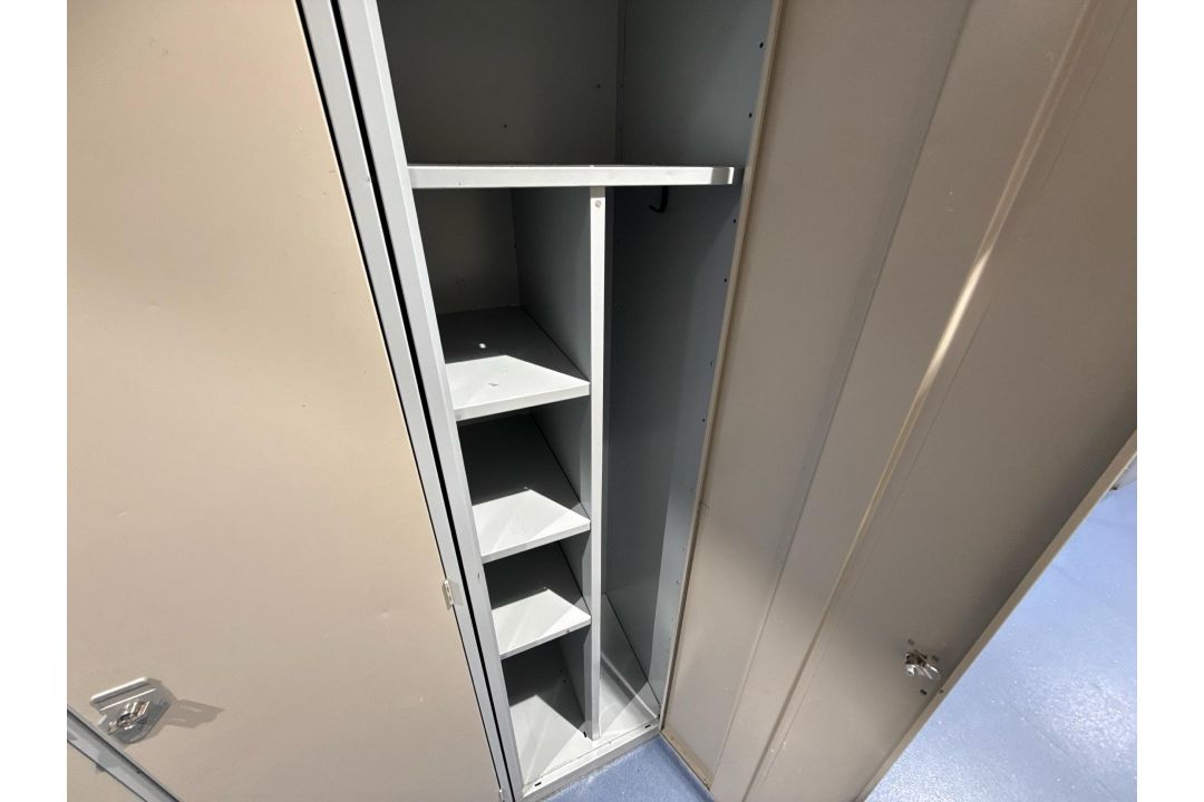 Run Of 18 Lockers - Image 6 of 6