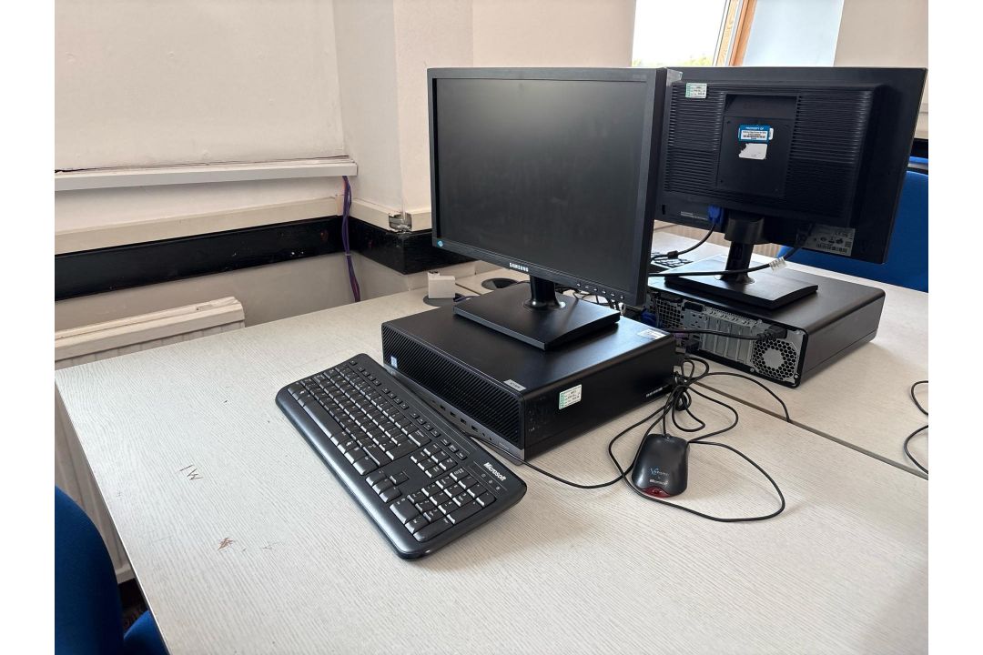 ICT Class Computer Set UpA complete ICT classroom workstation, ready to ...