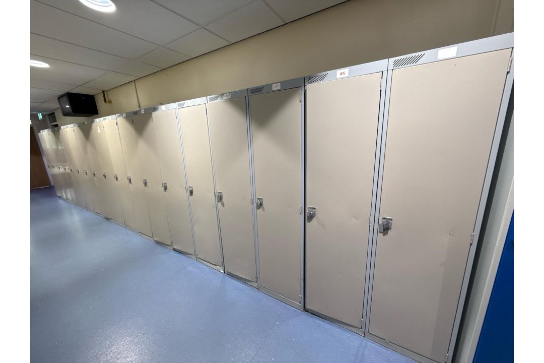 Run Of 18 Lockers - Image 1 of 6