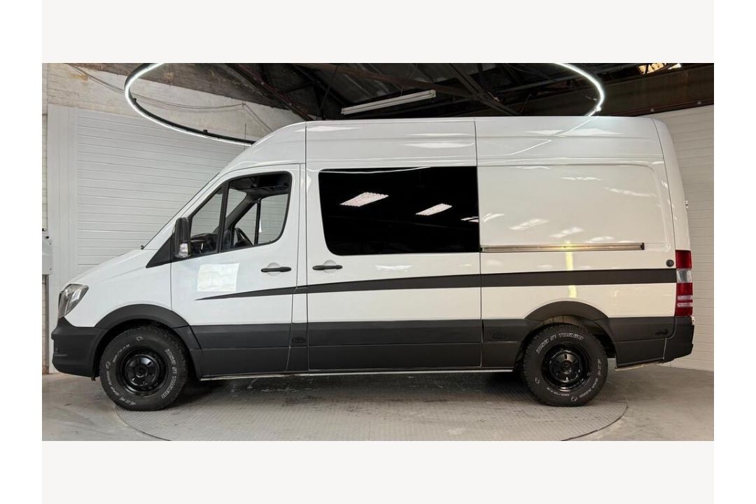 2014 Mercedes Sprinter Camper Van, 141,643 Miles, MOT to March 2026 - Image 2 of 29