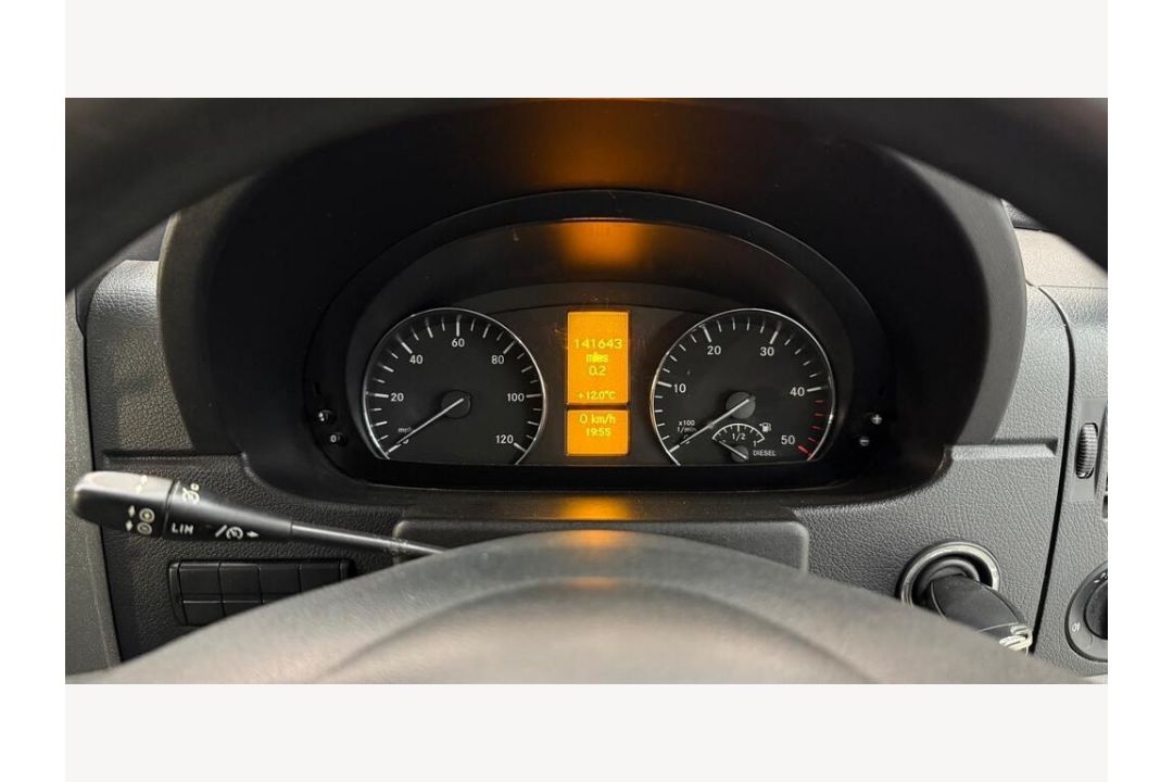 2014 Mercedes Sprinter Camper Van, 141,643 Miles, MOT to March 2026 - Image 25 of 29