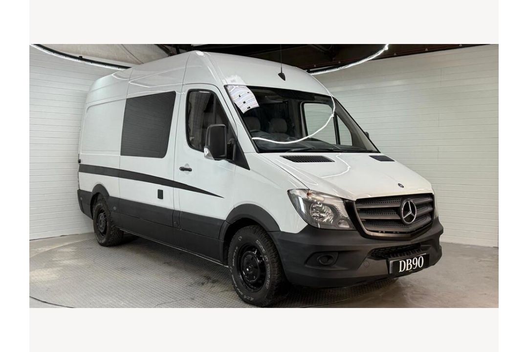 2014 Mercedes Sprinter Camper Van, 141,643 Miles, MOT to March 2026 - Image 4 of 29