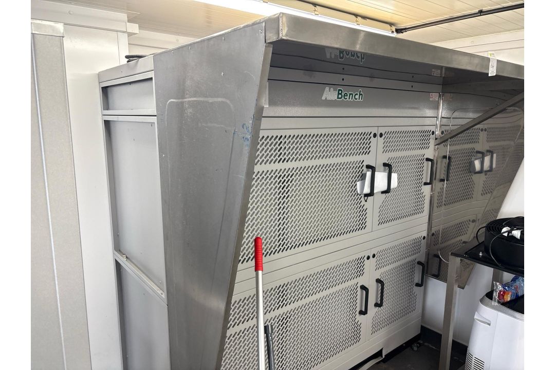 VertEx AirBench VA181218 Dust Extraction Workbench, Year of Manufacture 2022 - Image 7 of 7