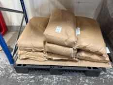 7 x 25kg Bags of Organic Sunflower Kernels