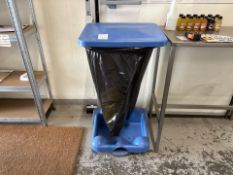 Plastic Pedal Bins x2