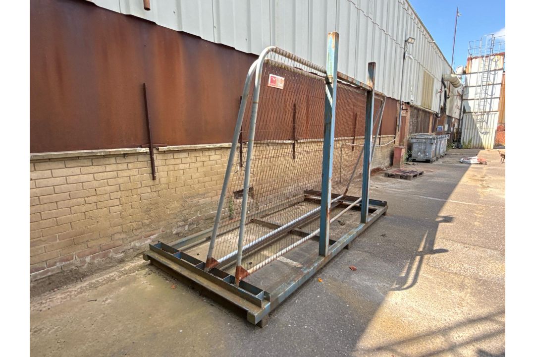 Heris Fencing Stillage - Image 2 of 5