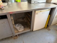 Kitchen Servery
