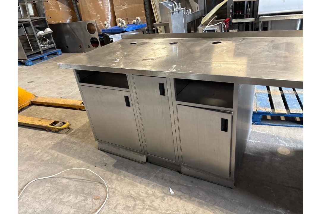 Stainless Steel Prep Unit - Image 4 of 10