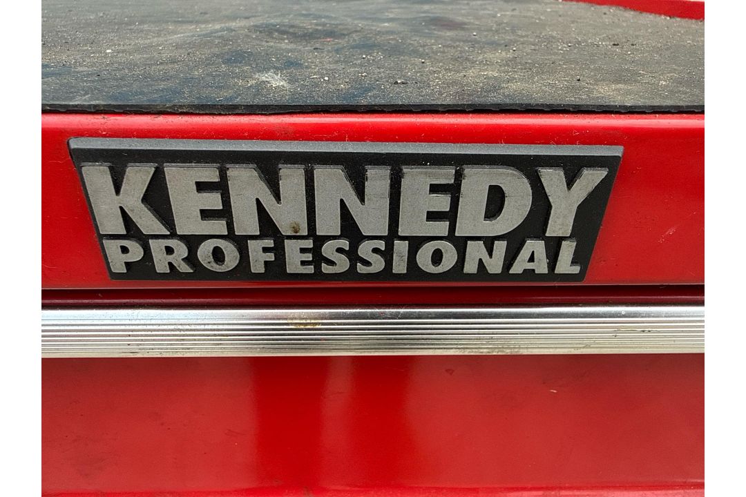 Kennedy Multi-Drawer Tool Cabinet - Image 2 of 5