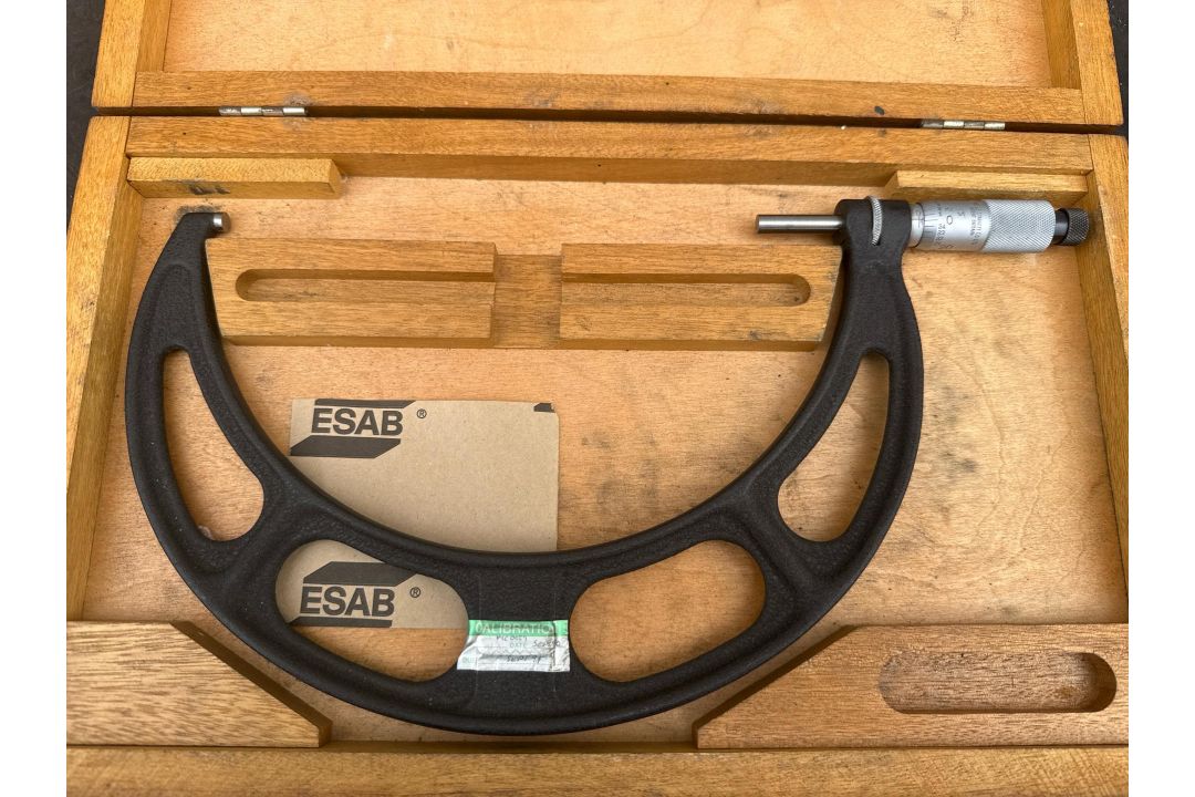 Starrett 8–9" Outside Micrometer - Image 2 of 4