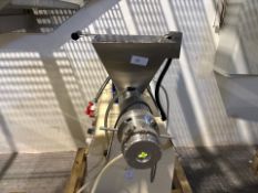 P100 Extruding Plodder