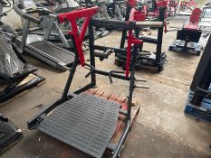 Plate Loaded Low Row Machine