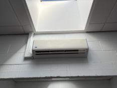 Carrier Air Conditioning Unit