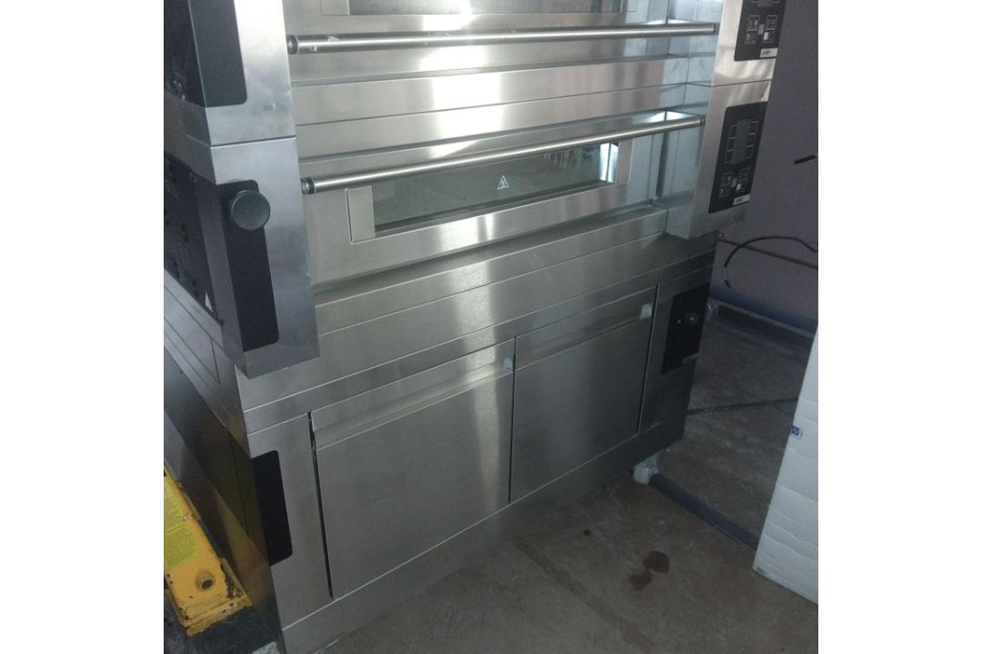Moretti Forni S Series S100 2/L Double Deck Pizza Oven, With Proving Cabinet & Hood - Image 14 of 17