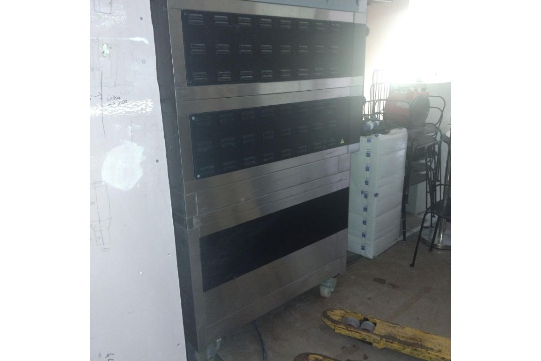 Moretti Forni S Series S100 2/L Double Deck Pizza Oven, With Proving Cabinet & Hood - Image 2 of 17