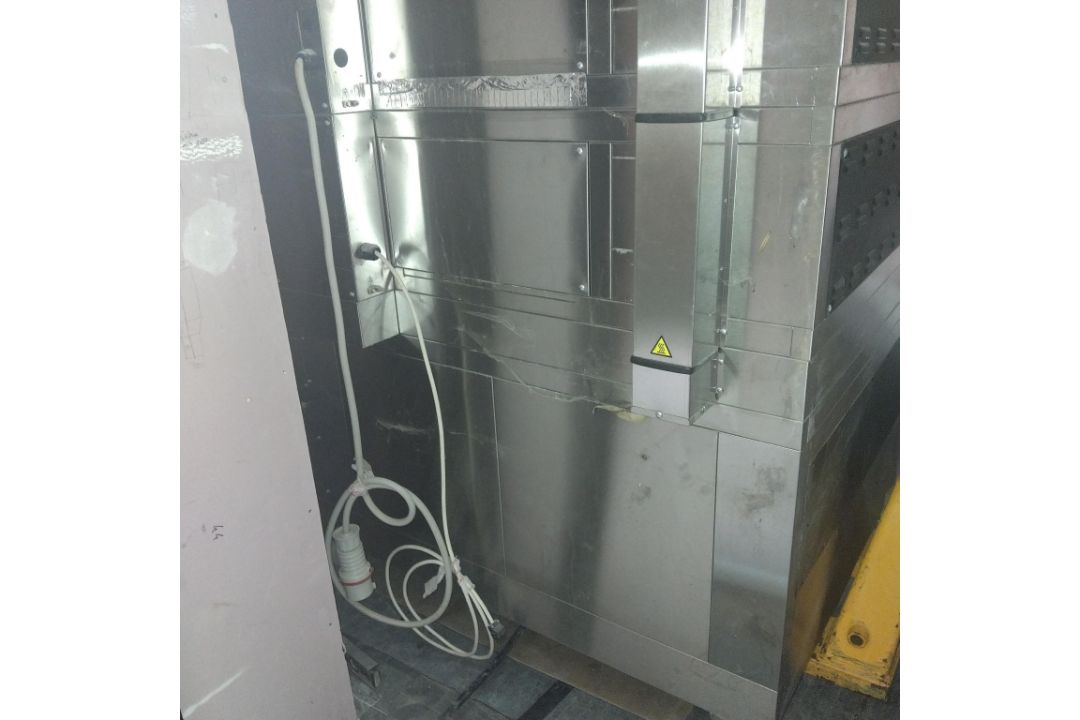 Moretti Forni S Series S100 2/L Double Deck Pizza Oven, With Proving Cabinet & Hood - Image 9 of 17