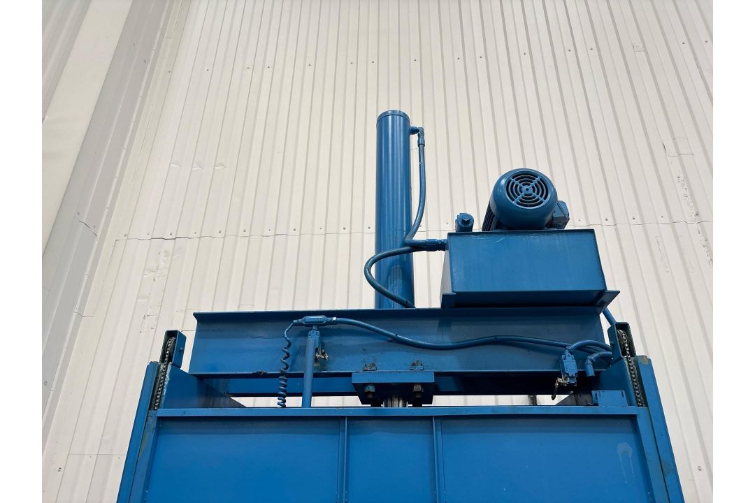 Blue Industrial Baler - Image 2 of 15