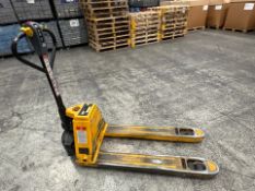 Yellow 1500kg Electric Pallet Truck