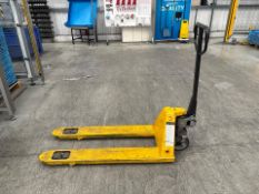 Yellow 2500kg Pallet Truck