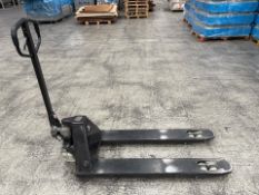 Black 2500kg Pallet Truck
