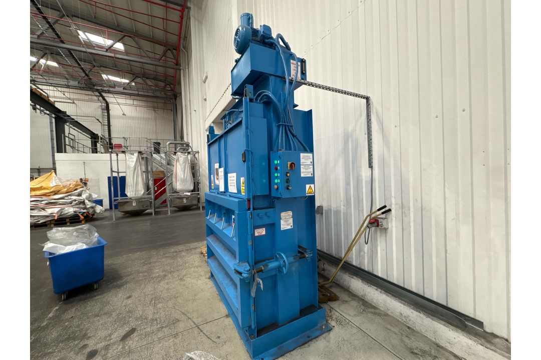 Blue Industrial Baler - Image 3 of 15