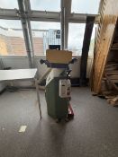 Liverani Surface Planer / Jointer – Floor-Standing, Dust Extraction Connected, No Reserve
