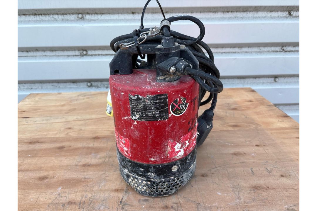 HSE Elite Submersible Pump THX22882 - Image 4 of 6